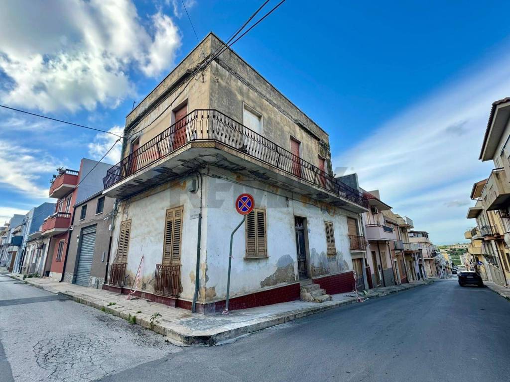 Casa indipendente a Pachino in Via Giacomo dei Medici, 84 - Foto 2