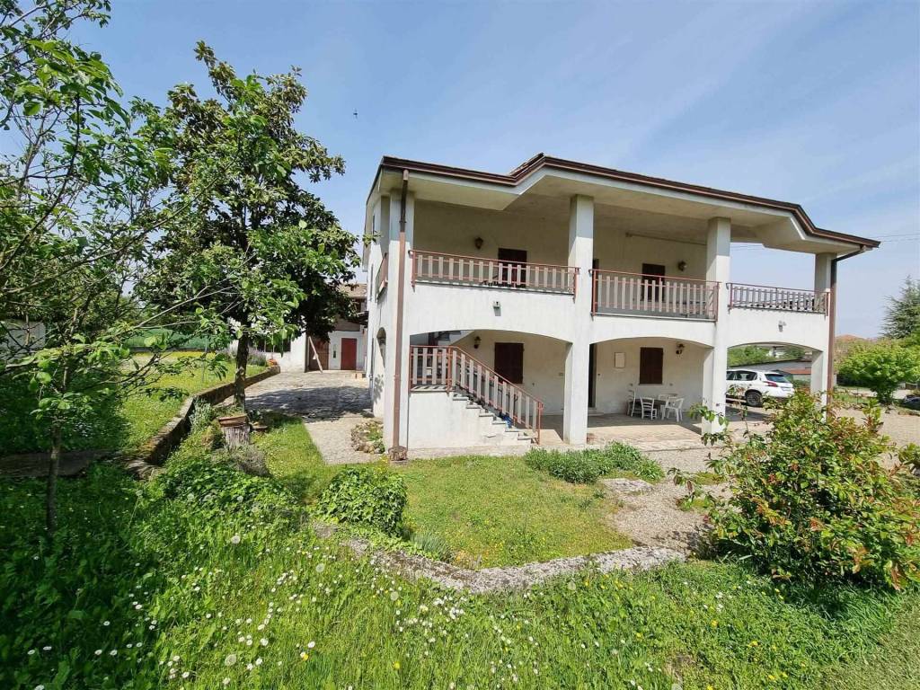 Villa a Agazzano - Foto 2