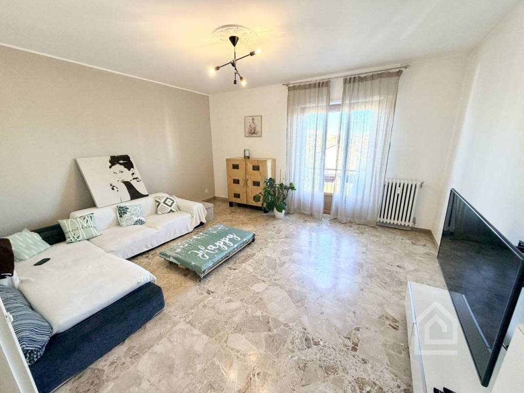 Appartamento a Rivoli in Corso Susa 155 - Foto 2