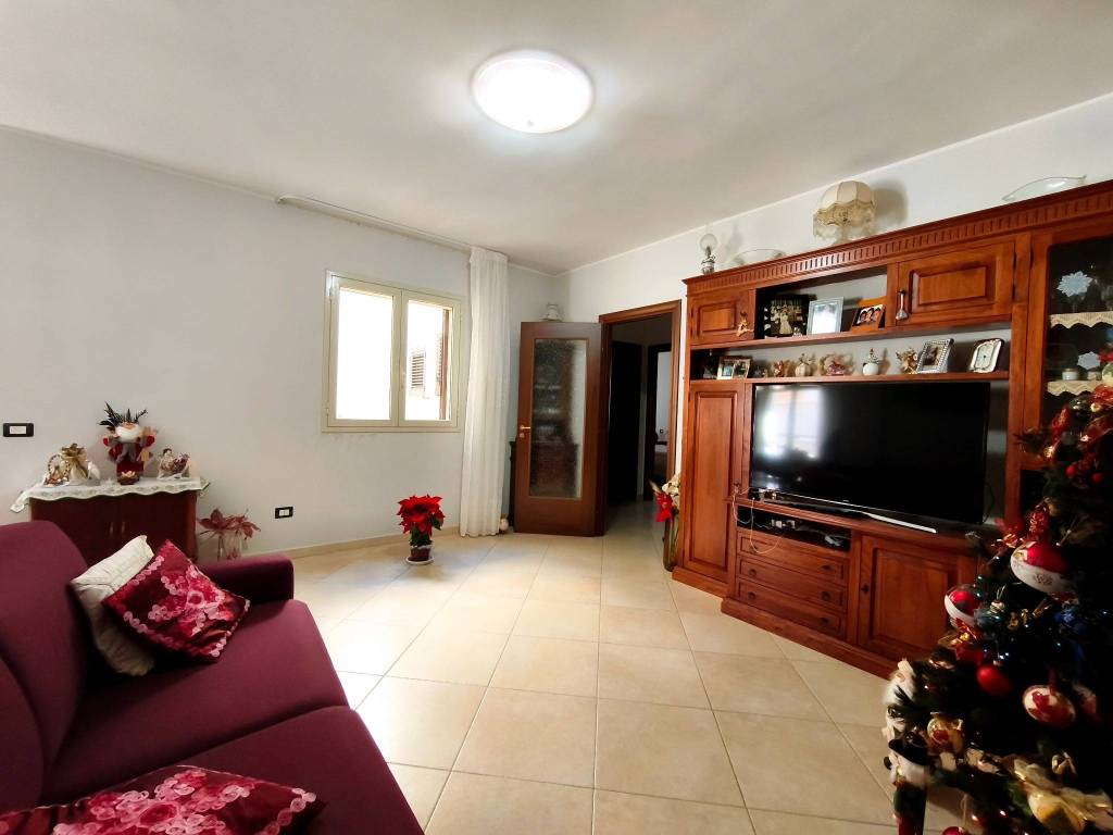 Appartamento a Gallipoli in Via Giuseppe Ungaretti, 9 - Foto 2
