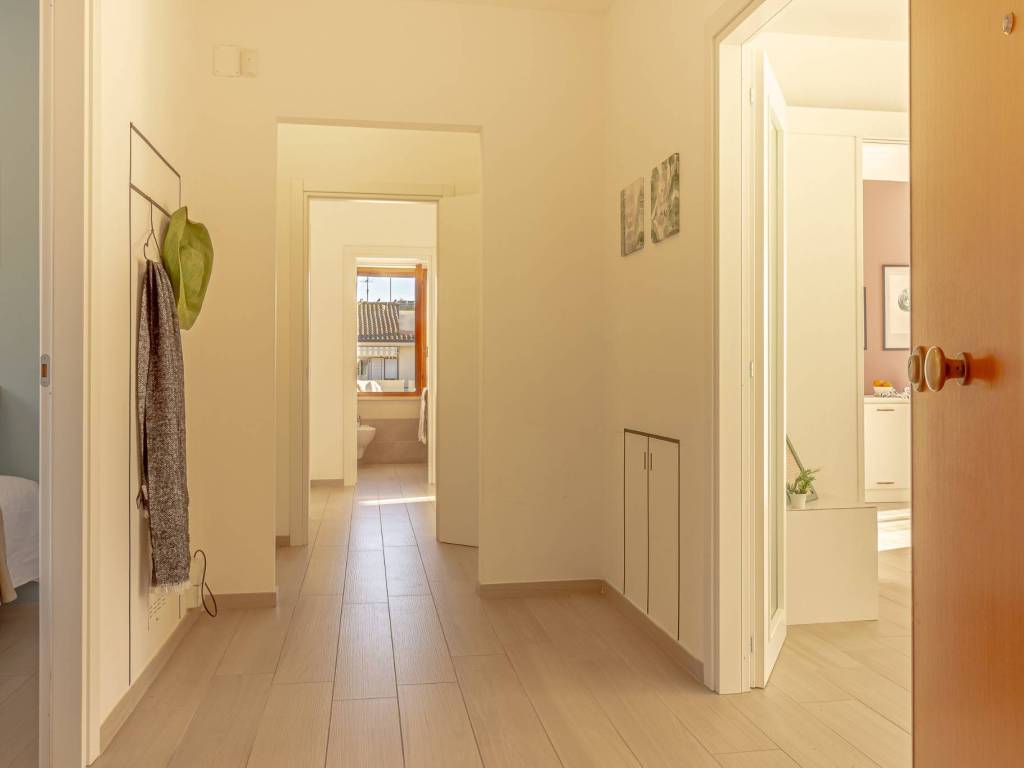 Appartamento a Colli del tronto in Via Giacomo Leopardi, 2 - Foto 2