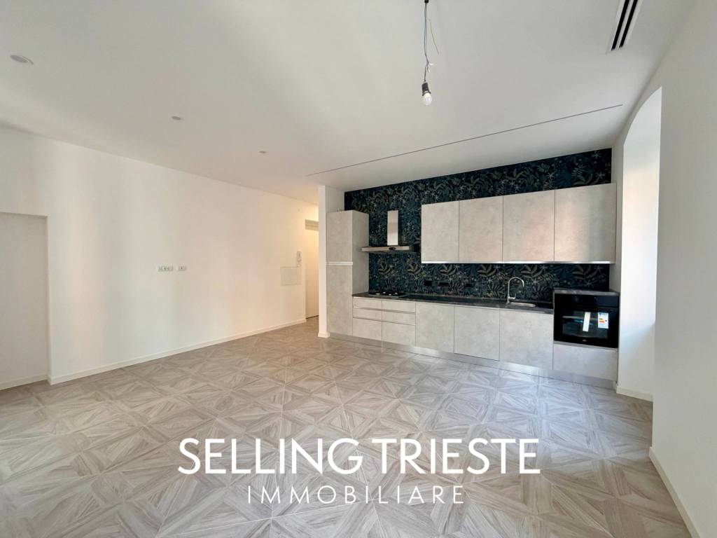 Appartamento a Trieste in Via Michelangelo Buonarroti - Foto 4