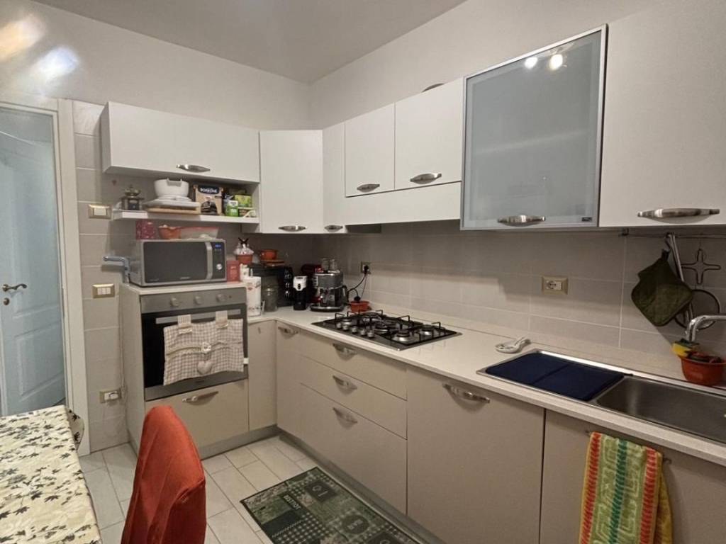 Appartamento a Livorno in Via di Levante - Foto 4