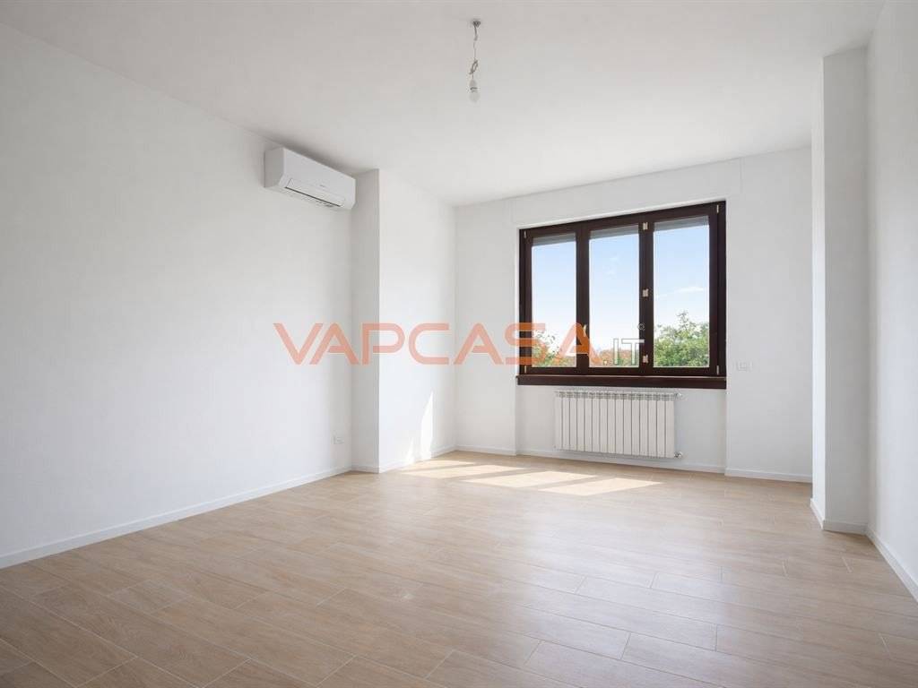 Appartamento a Treviglio in VIA CAMILLO CAVOUR, 1 - Foto 4