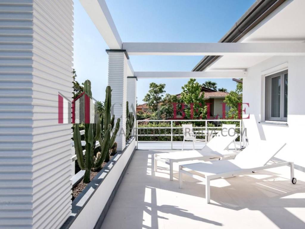 Villa a Forte dei marmi in Via Francesco Carrara, - Foto 2