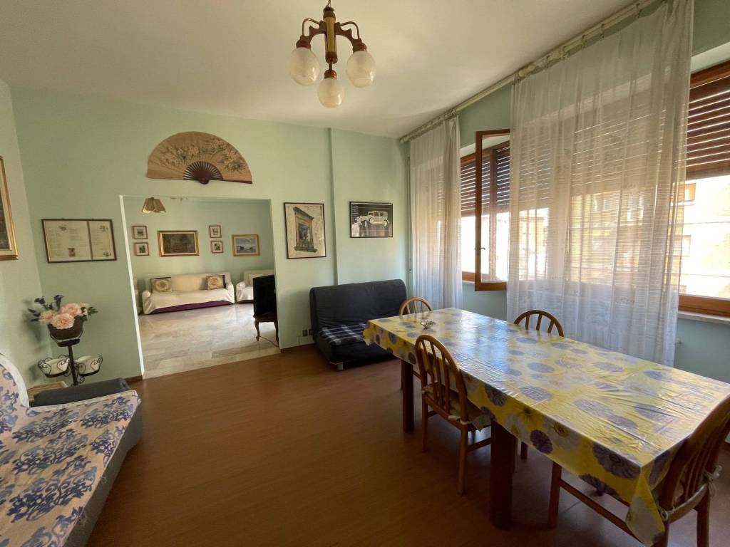 Appartamento a San benedetto del tronto in viale de gasperi - Foto 2