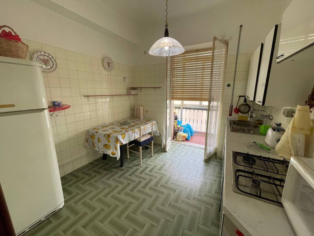Appartamento a San benedetto del tronto in viale de gasperi - Foto 5