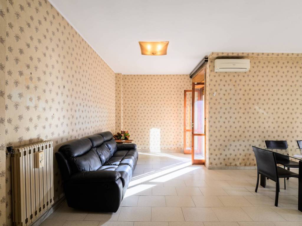 Appartamento a Salerno in Via Antonio Iannuzzi - Foto 2
