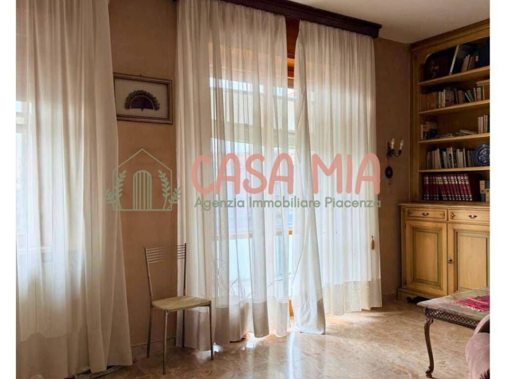 Appartamento a Piacenza in Via Feliziani - Foto 5
