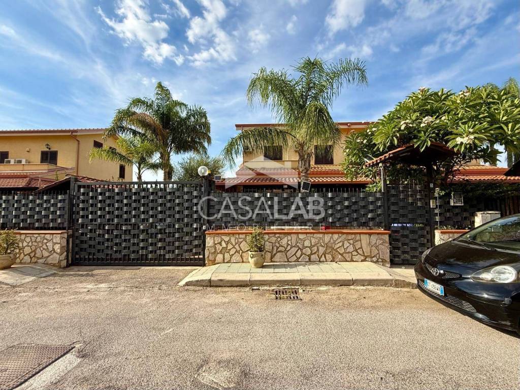 Villa a Carini in Via Seppia - Foto 2