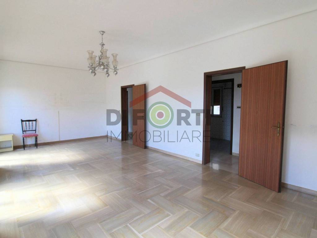 Appartamento a Ragusa in Via Gaetano Rummo, 40 - Foto 2