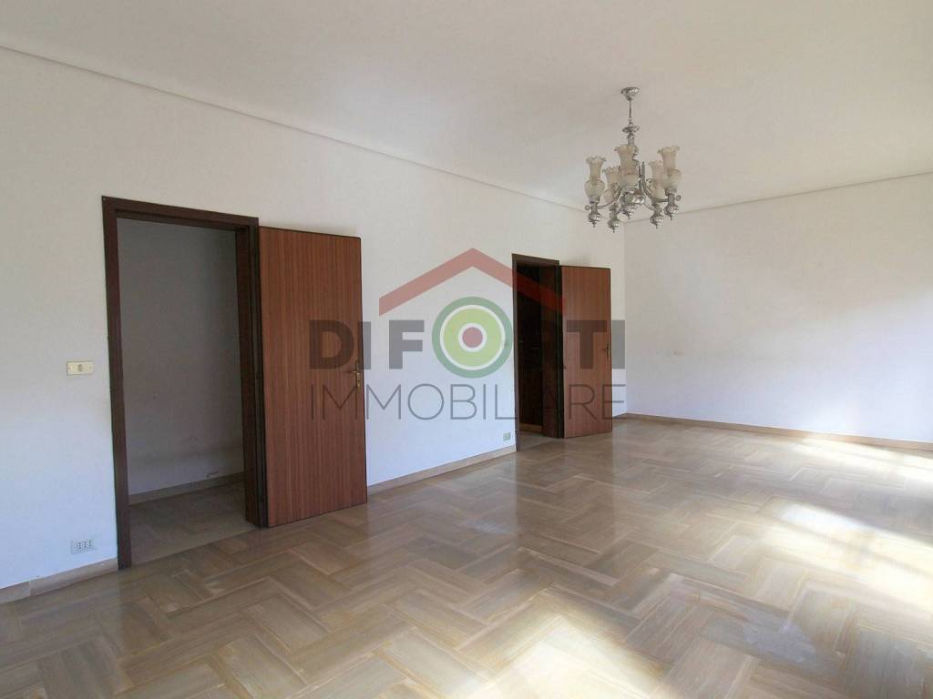 Appartamento a Ragusa in Via Gaetano Rummo, 40 - Foto 3