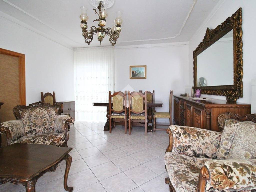 Appartamento a Montenero di bisaccia in Via Piazza Della Libertà, 70 - Foto 2