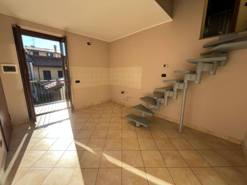Appartamento a Galliate - Foto 2
