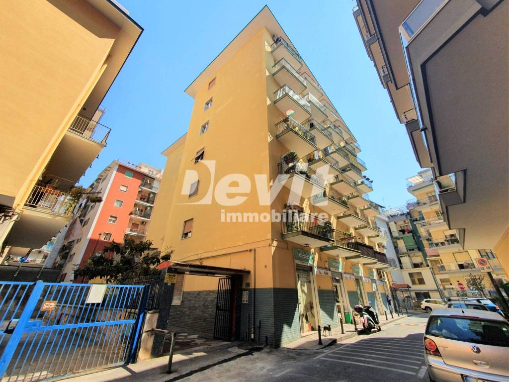 Appartamento a Portici in Via I Ragazzi del 99 - Foto 2