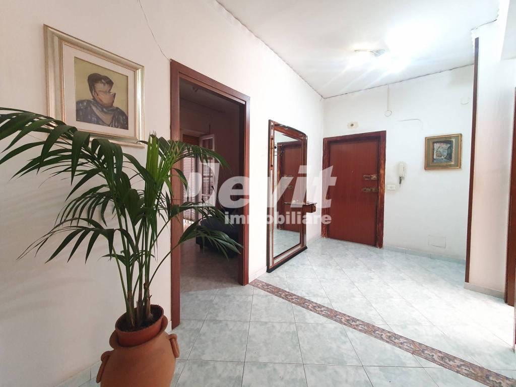 Appartamento a Portici in Via I Ragazzi del 99 - Foto 4