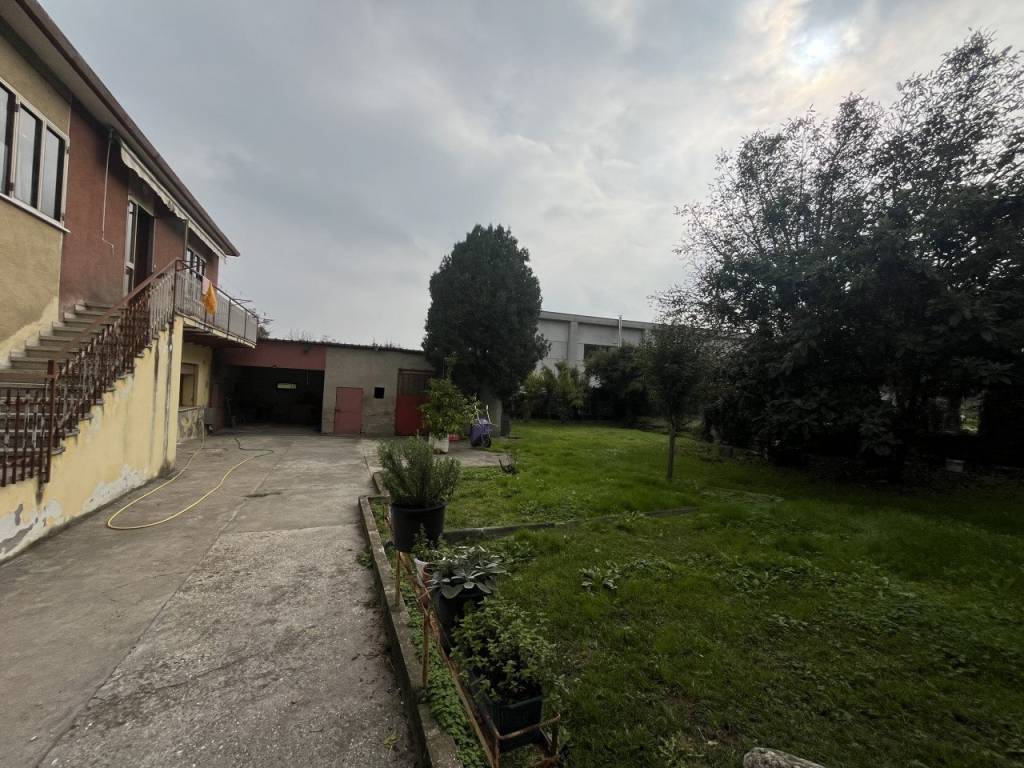 Casa indipendente a Battaglia terme in Via Rivella - Foto 4
