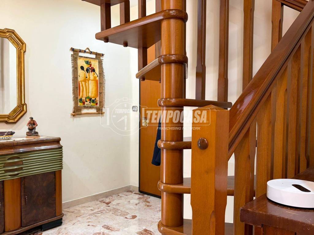 Appartamento a Gravina di catania in Via Vittorio Emanuele - Foto 5