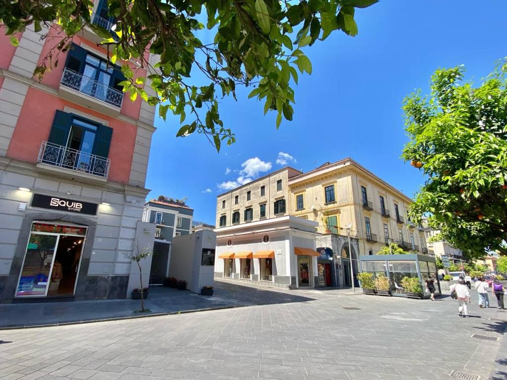Immobile a Cava de' tirreni in Corso Umberto I - Foto 2