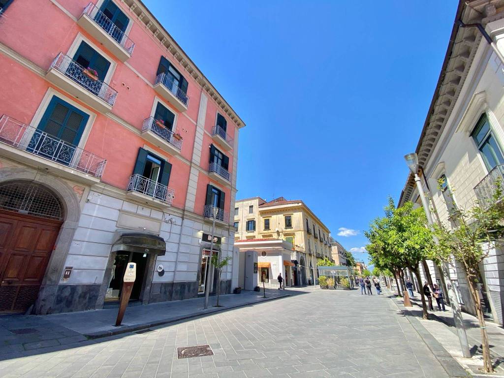 Immobile a Cava de' tirreni in Corso Umberto I - Foto 5