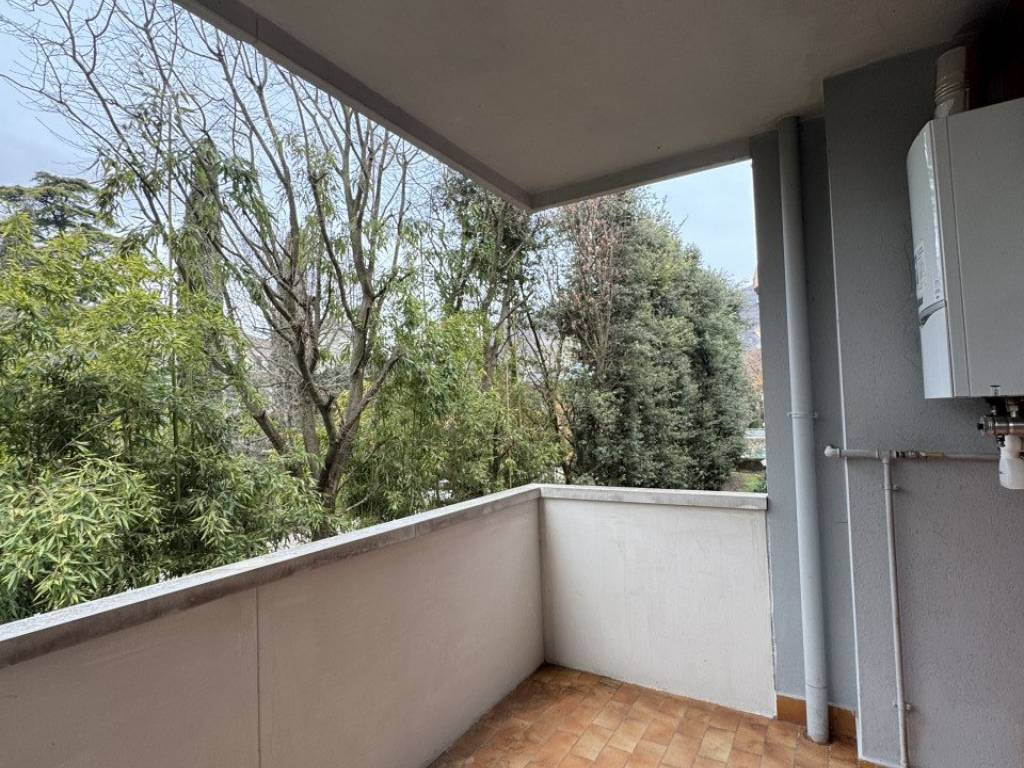 Appartamento a Caneva in Via Ippolito Nievo - Foto 4