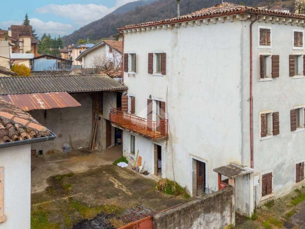 Rustico / casale a Badia calavena in Via Minazzi, 1 - Foto 3