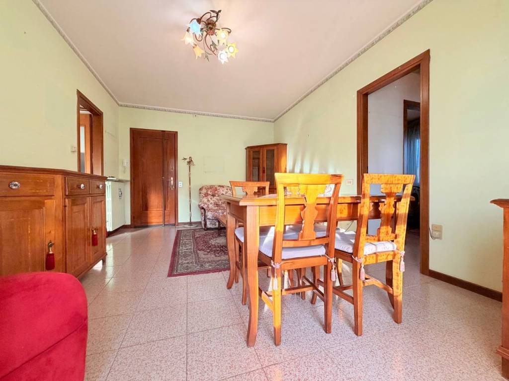 Appartamento a Sirmione in Via Einaudi - Foto 5