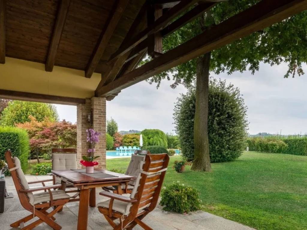 Villa a Costigliole d'asti in Via Brigate Garibaldine, 20 - Foto 4