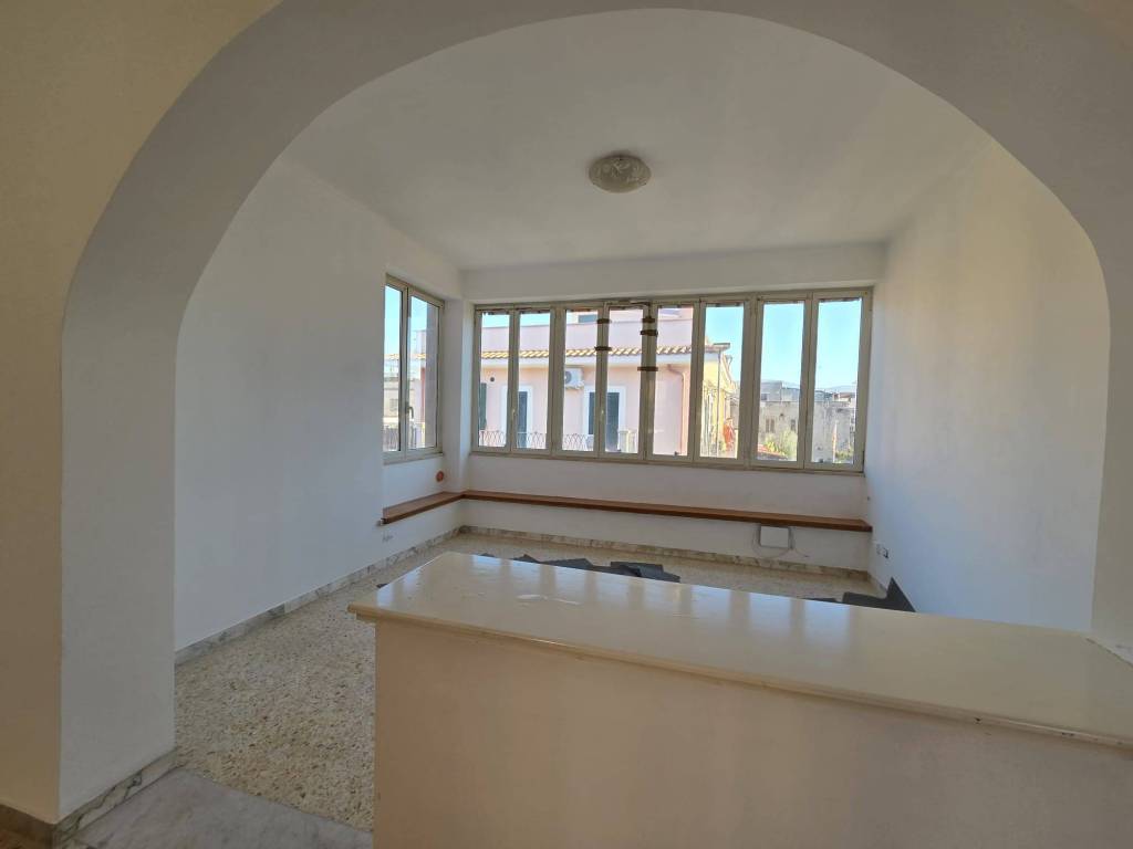 Appartamento a Guidonia montecelio in Via Puglie - Foto 5