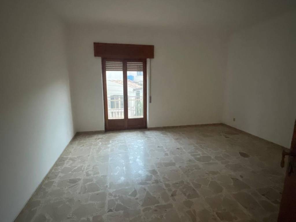 Palazzo / stabile a Roccella ionica in Via Tenente Olindo Laganà - Foto 5