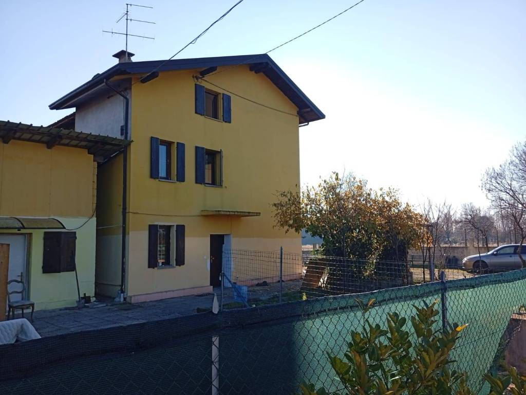 Casa indipendente a Fontanafredda in Via Brugnera, 33 - Foto 5
