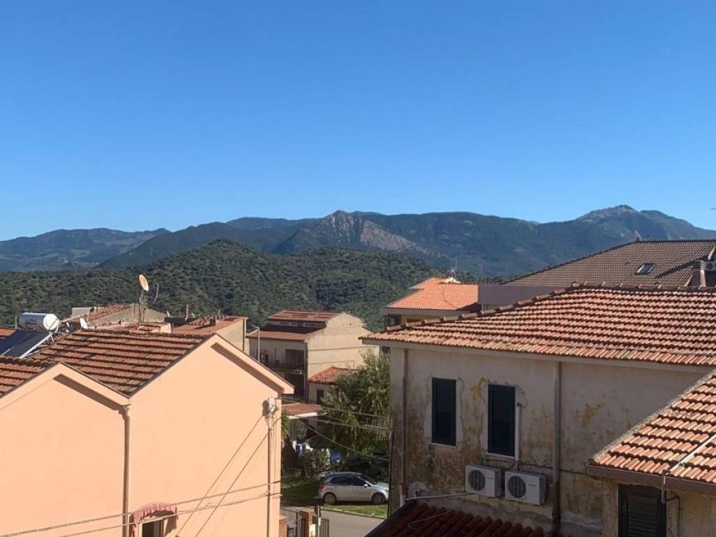 Appartamento a Castelbuono in Via Giuseppe Mazzini, 19 - Foto 3