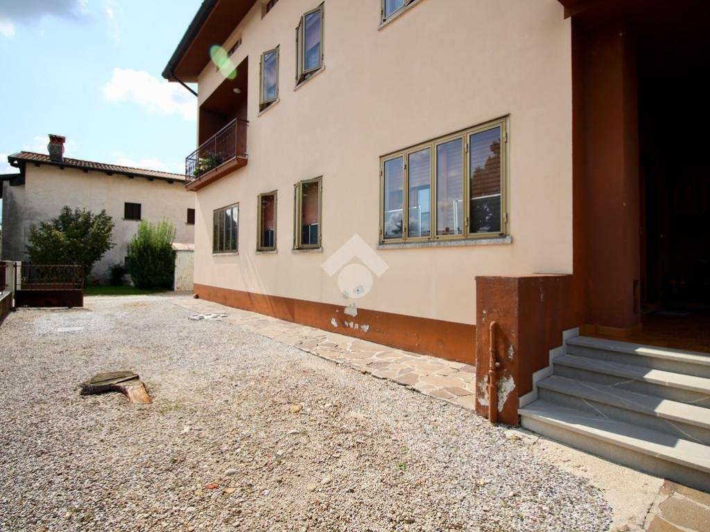 Villa a Cividale del friuli in Via tombe romane, 24 - Foto 4