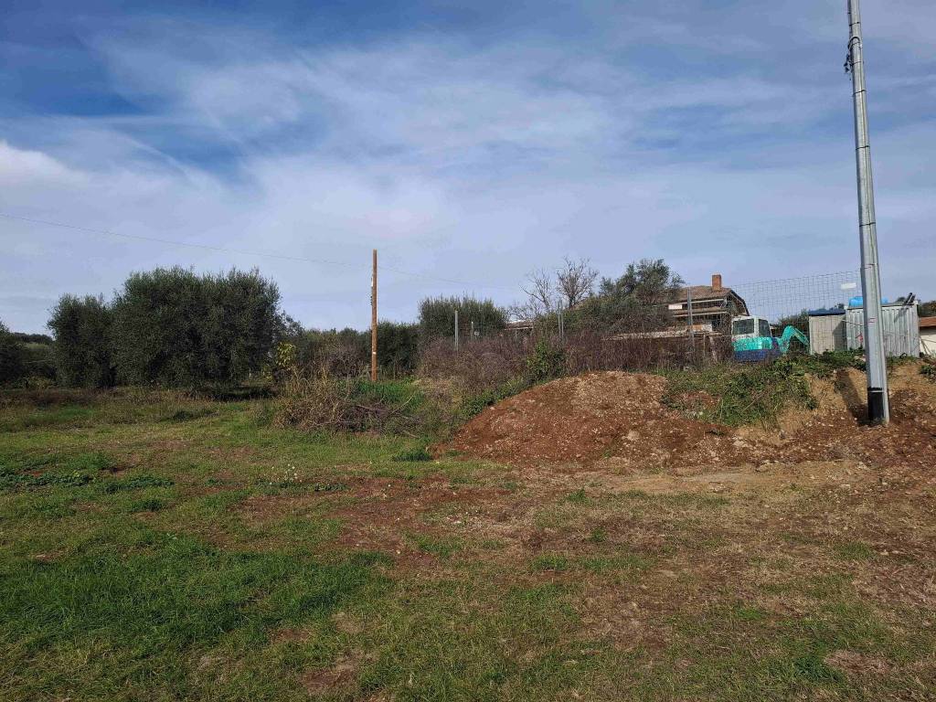 Terreno a Nereto in Strada Provinciale della Vibrata - Foto 3