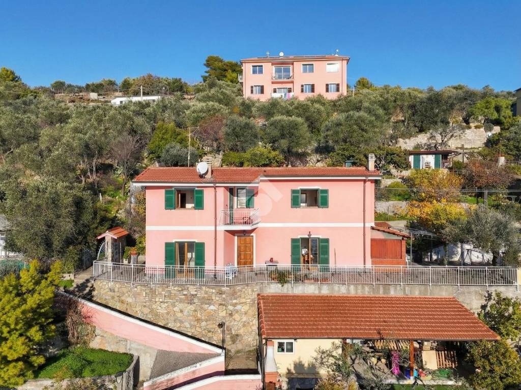 Villa a Cipressa in Via fossati, 42 - Foto 2