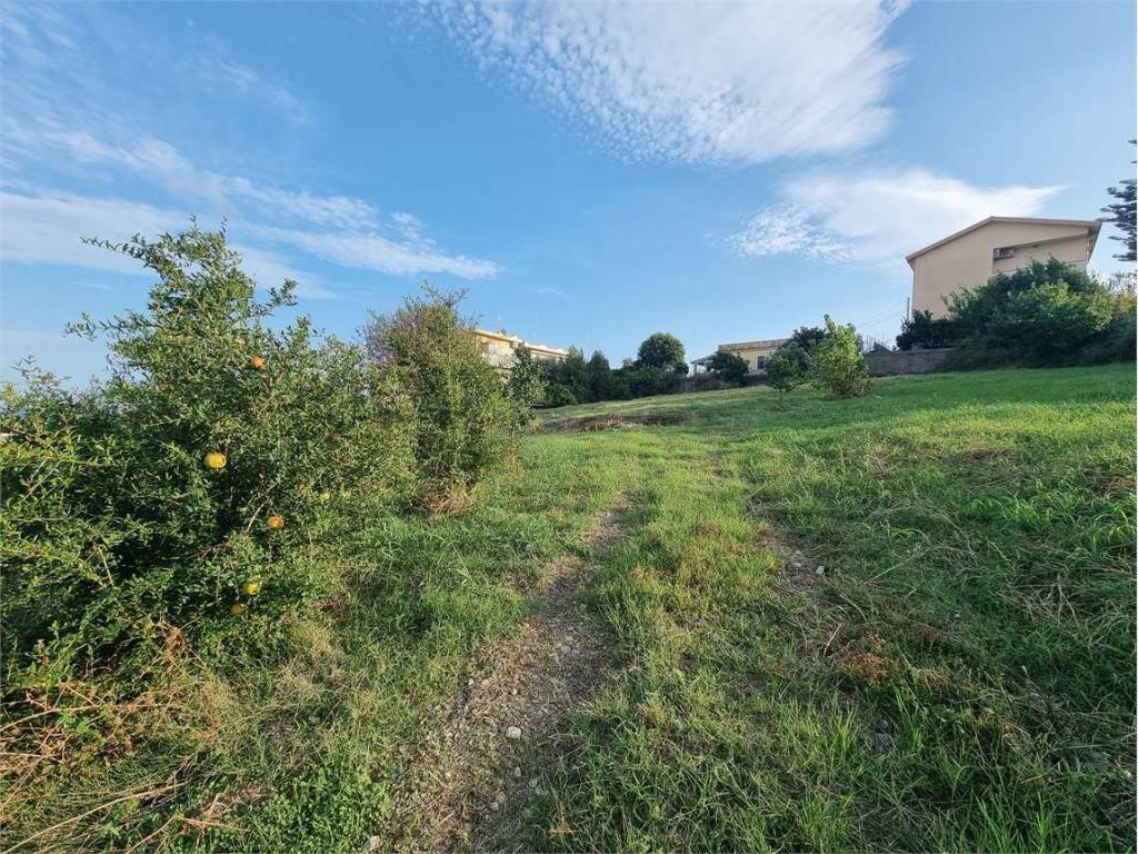 Terreno a Catanzaro in VIA ALFREDO CAPPELLINI - Foto 5