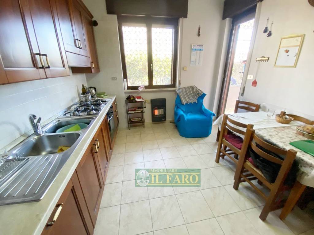Villa a Giugliano in campania in Via Palmiro Togliatti - Foto 2