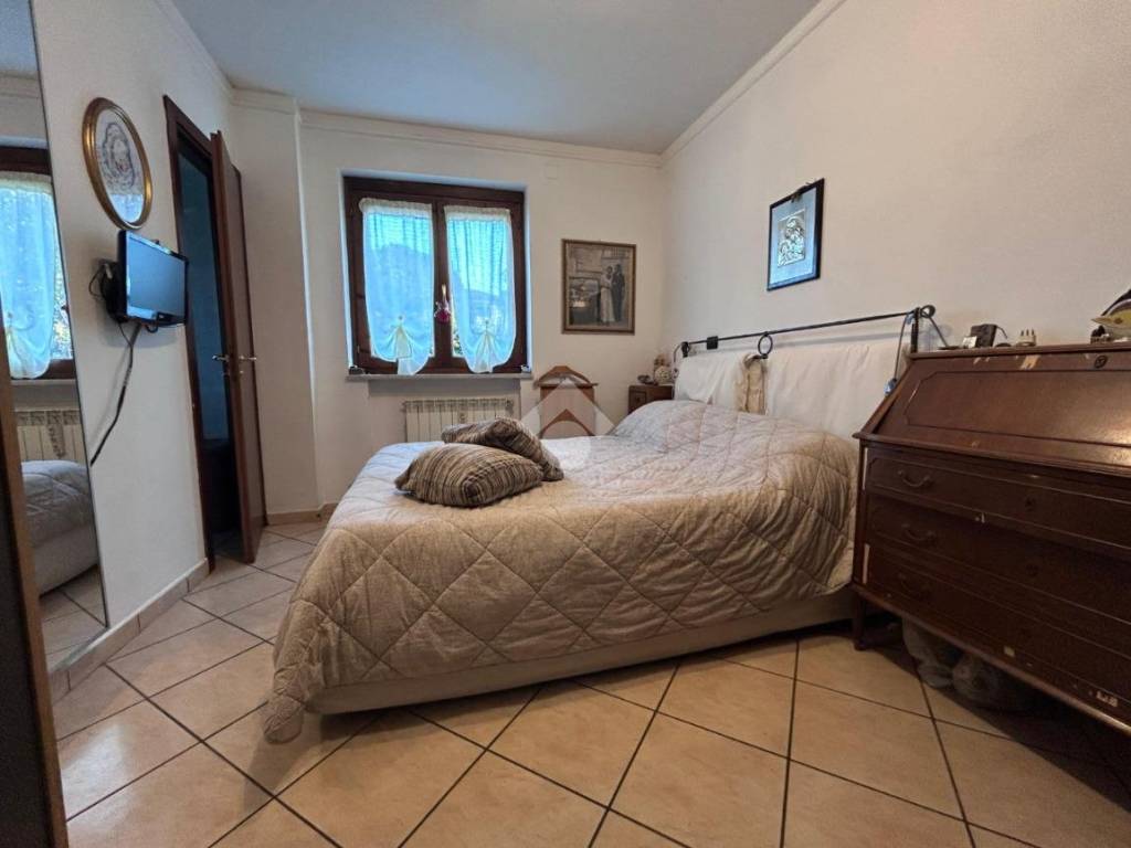 Appartamento a Sarzana in Via Cisa Traversa I - Foto 4