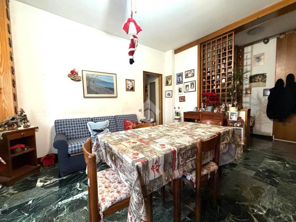 Appartamento a Cantù in Via Domea, 79 - Foto 3