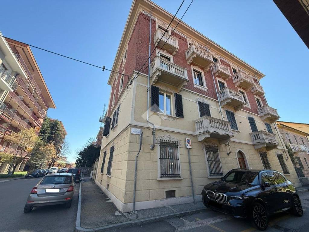 Appartamento a Collegno in Via Francesco Crispi, 10 - Foto 2