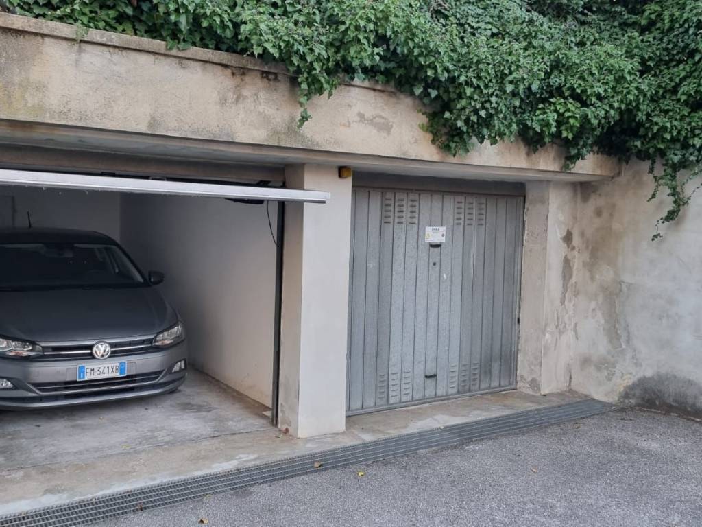 Box / garage a Garlate in Via Statale - Foto 4