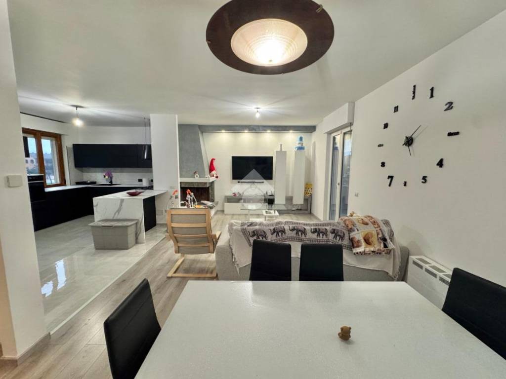 Villetta a schiera a Cannara in Via carlo alberto dalla chiesa, 4 - Foto 2