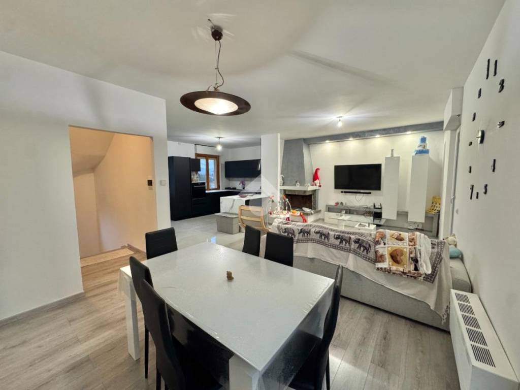 Villetta a schiera a Cannara in Via carlo alberto dalla chiesa, 4 - Foto 4