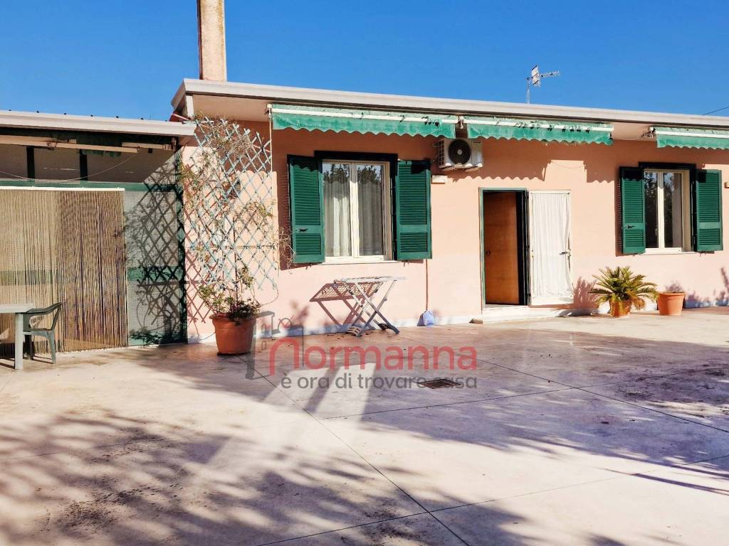 Villa a Casaluce in Via Piro, 39 - Foto 4