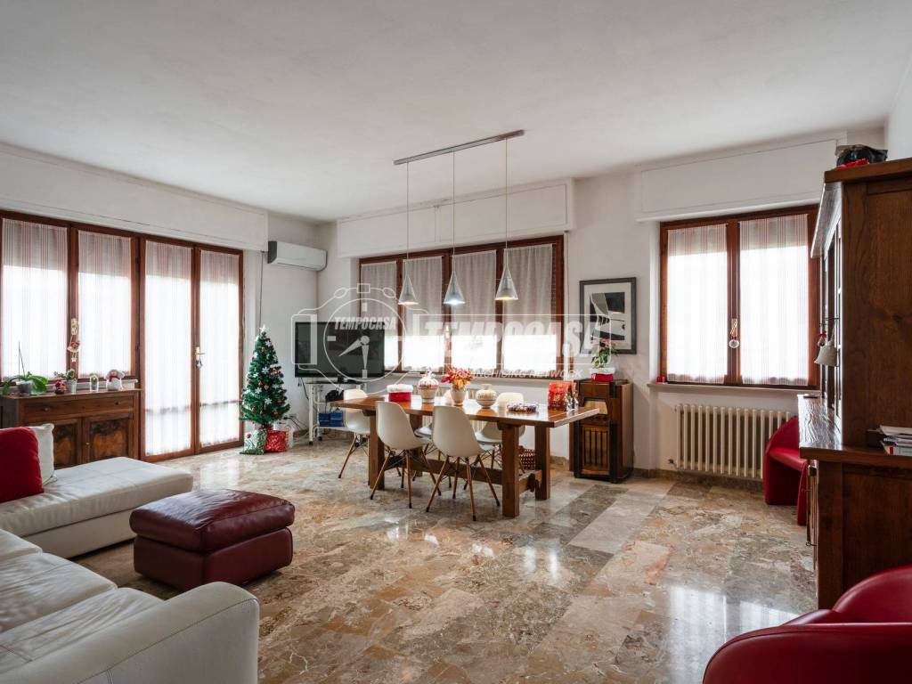 Appartamento a San severino marche in Via Ireneo Aleandri - Foto 2