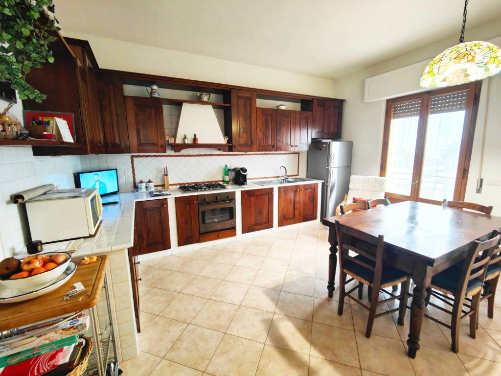 Appartamento a Bucine in Via Trieste - Foto 3