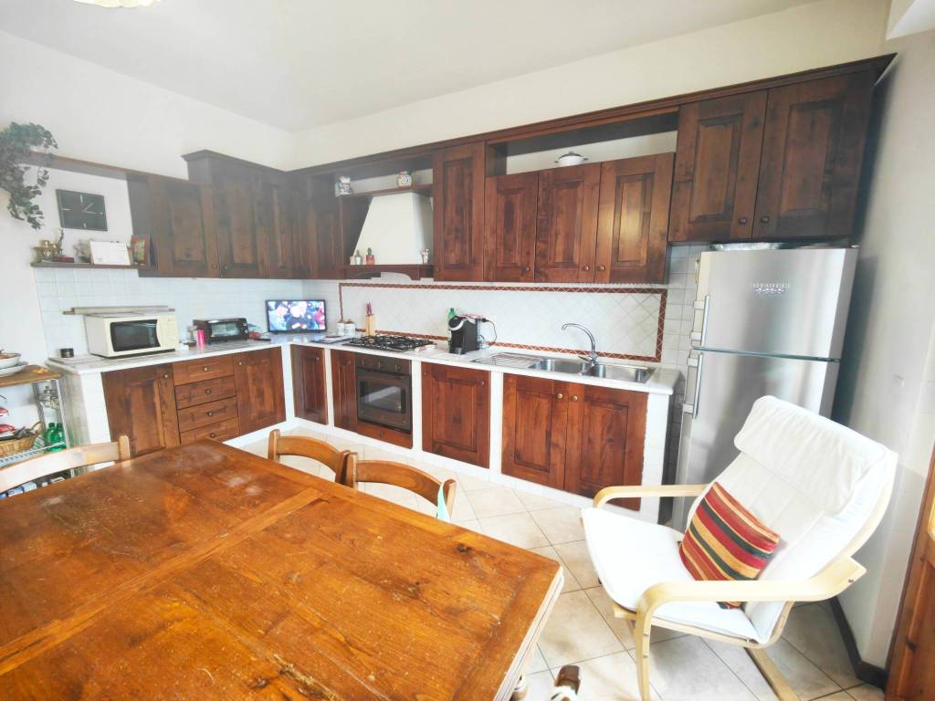 Appartamento a Bucine in Via Trieste - Foto 4