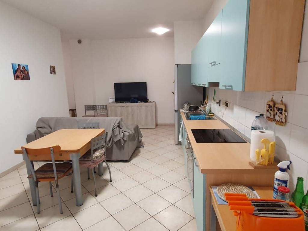 Appartamento a Livorno in Via Pietro Cossa - Foto 3
