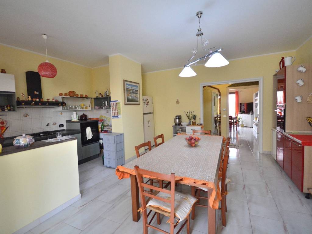 Appartamento a Vibo valentia in Via Alberto Moravia - Foto 4