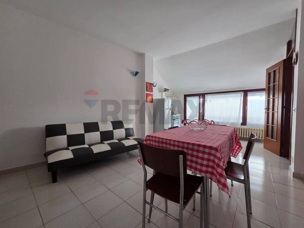 Casa indipendente a Varallo pombia in Vicolo degli Orti, 7 - Foto 4